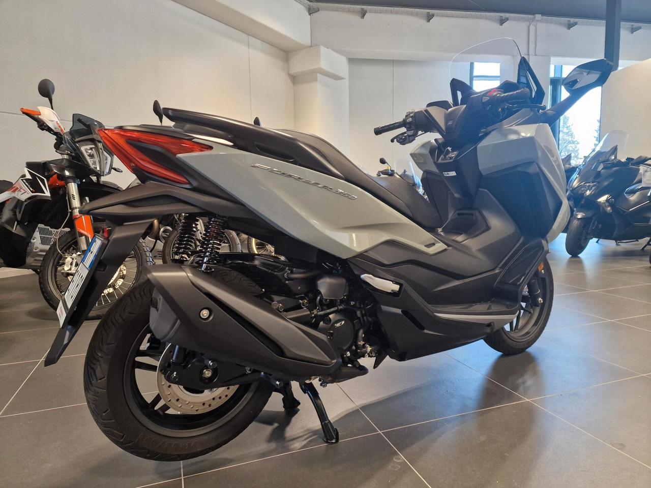 Honda Forza 350 Grigio DELUXE 2024