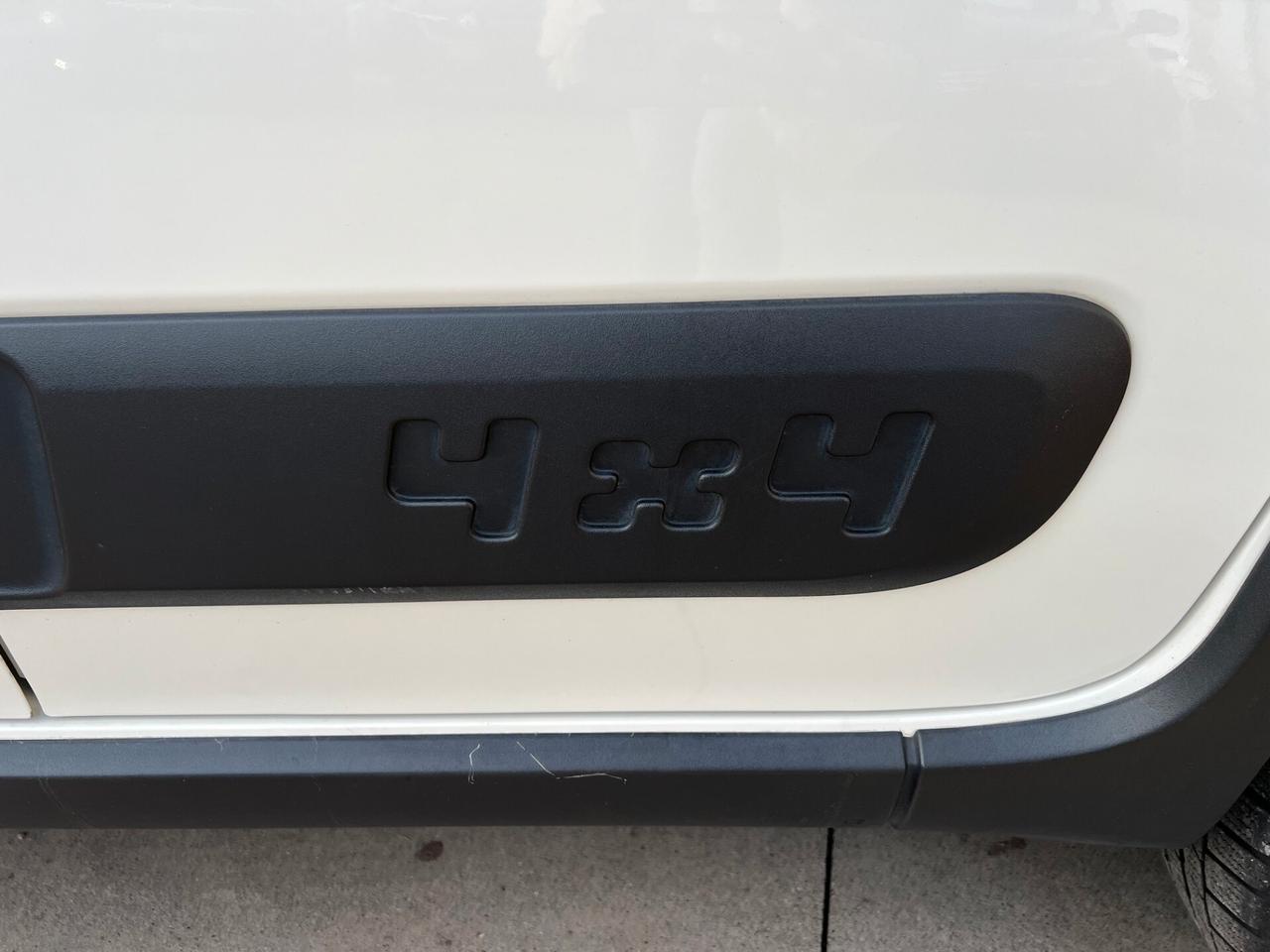 Fiat Panda 1.3 MJT S&S 4x4 / ok neopatentati