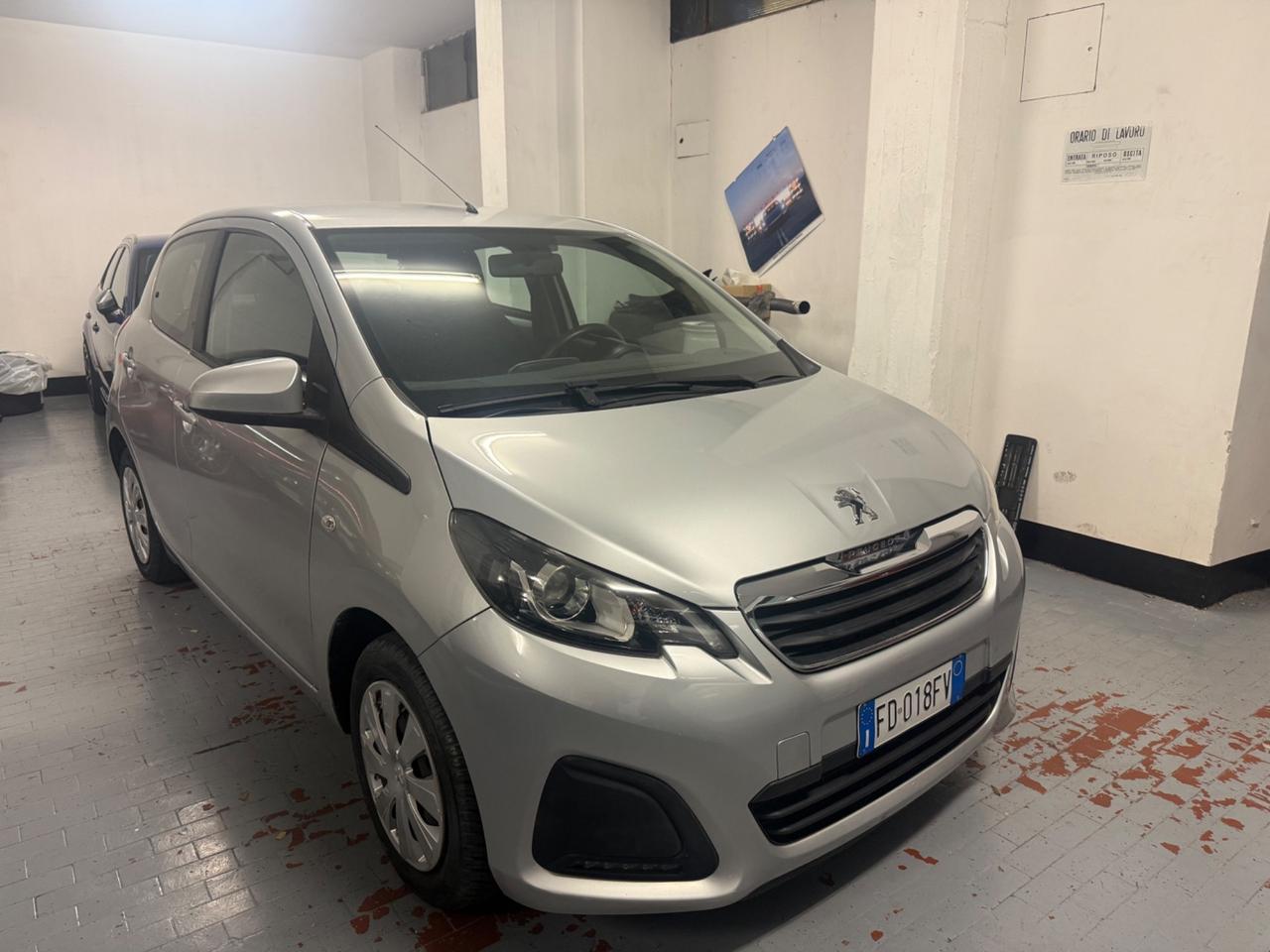 Peugeot 108 VTi 68 5 porte Active TOP!