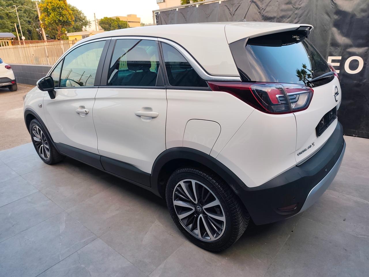 Opel Crossland X 1.5 DIESEL 102 CV