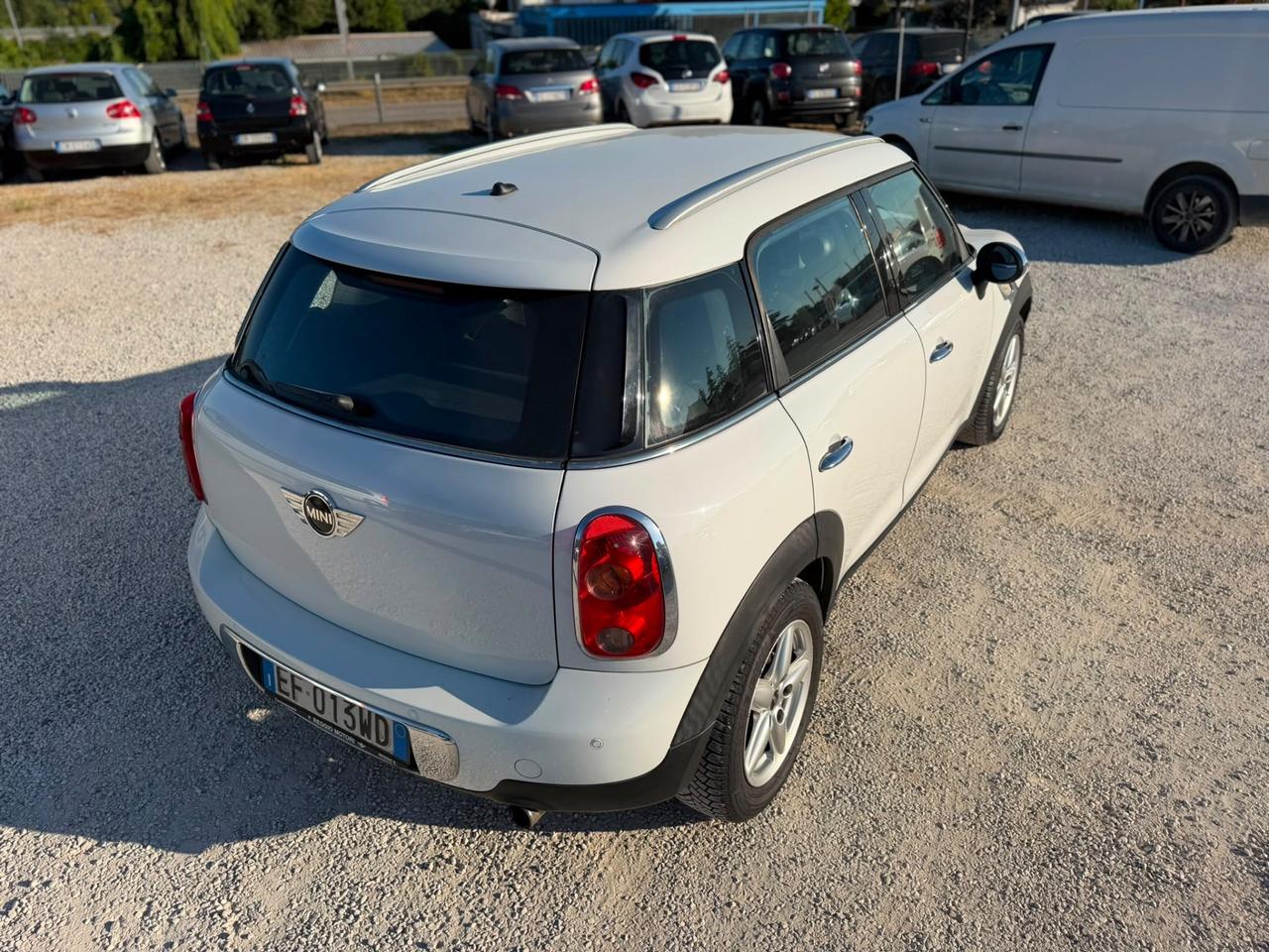 Mini One Countryman 1.6 NEOPATENTATI
