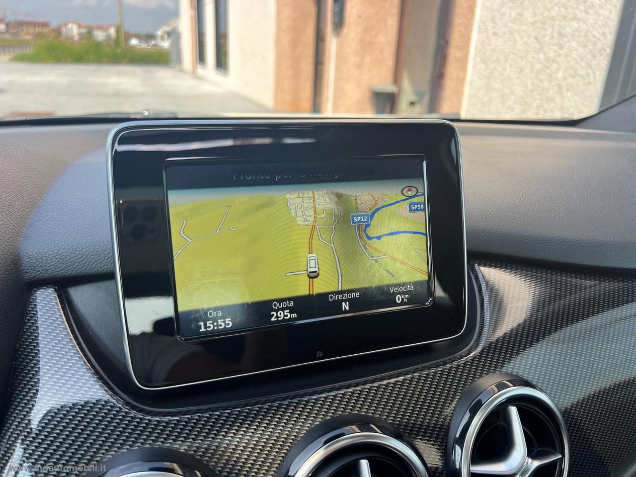 MERCEDES-BENZ B 180 d Automatic Premium TETTO PACK AMG