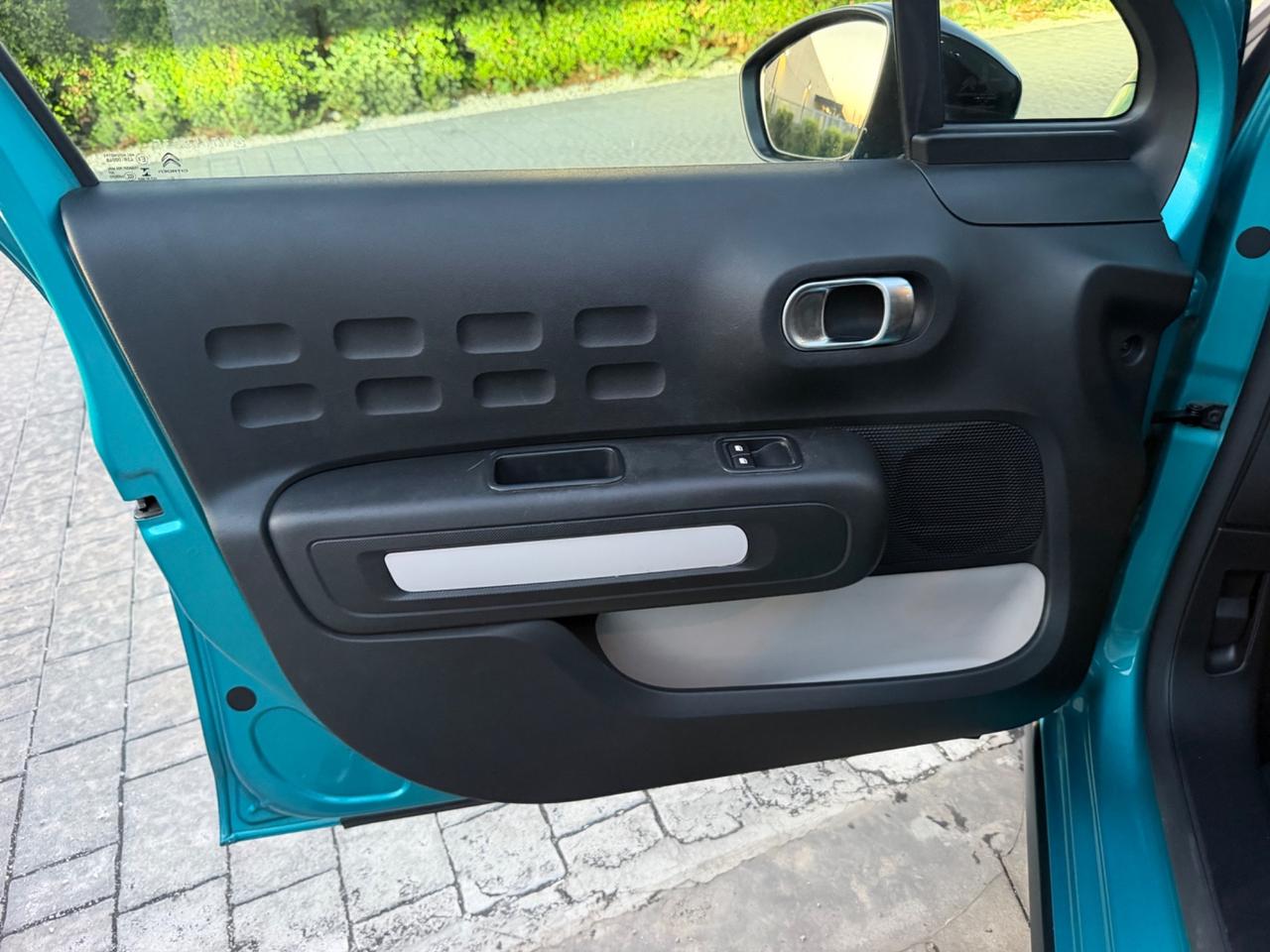 Citroen C3 BlueHDi 100 S&S Shine Pack