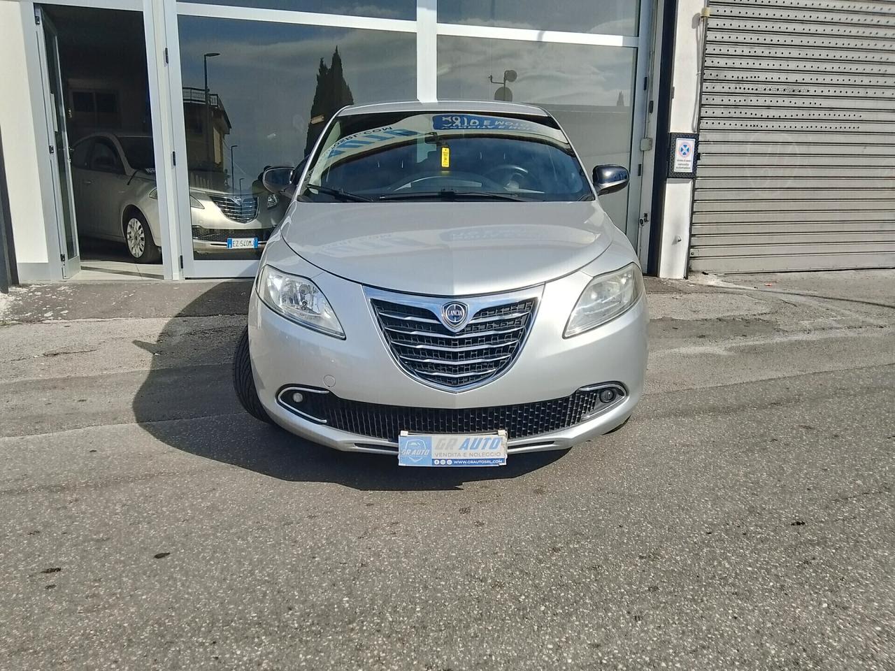 Lancia Ypsilon 1.2 69 CV 5 porte S&S Gold GPL
