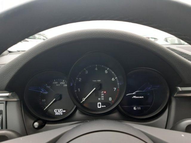 PORSCHE Macan 2.0