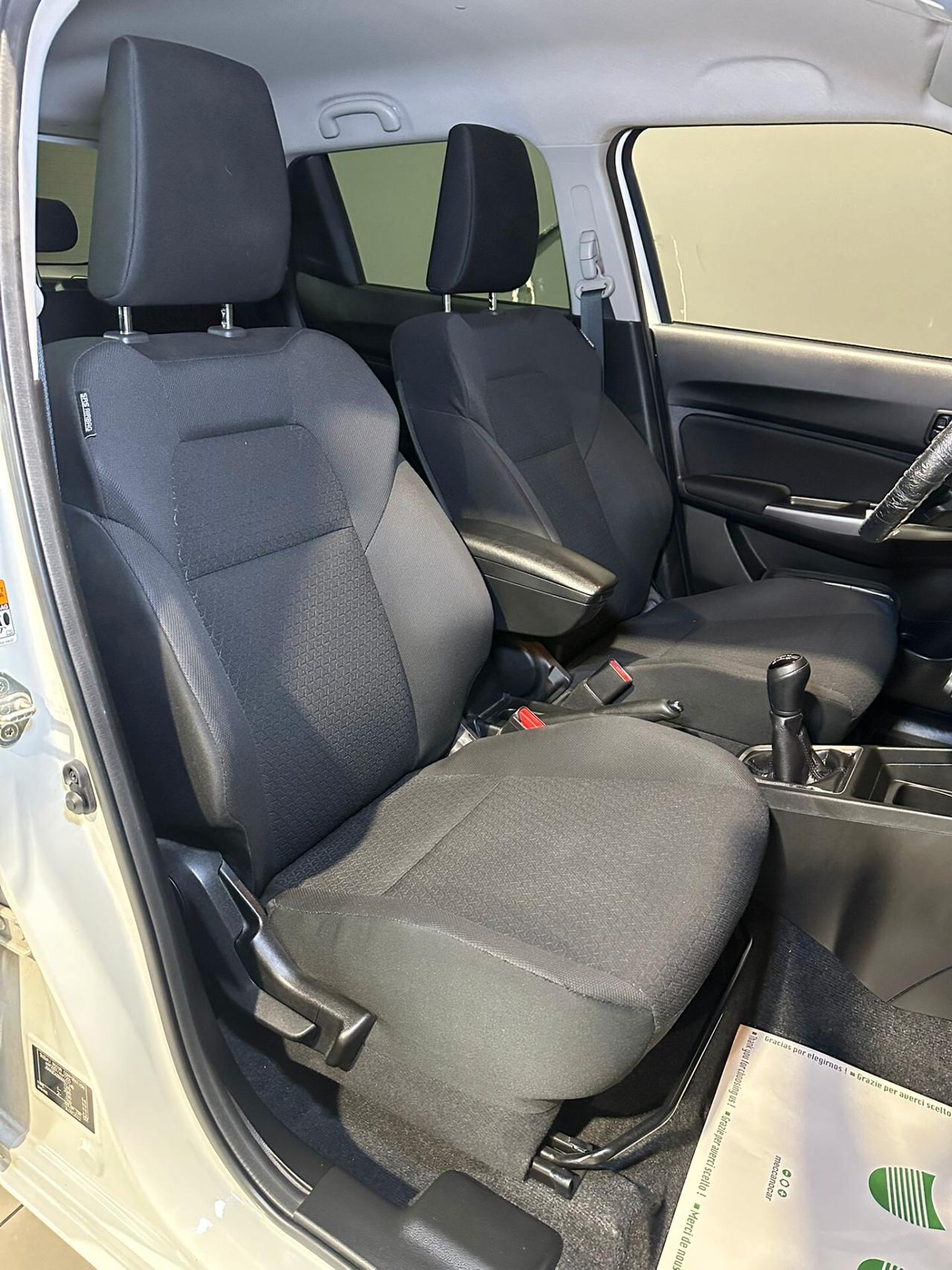 Suzuki Swift 1.2 Hybrid Top