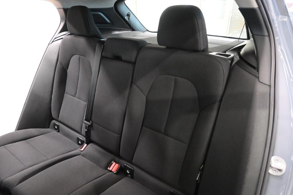 VOLVO XC40 1.5 T2 129CV 6M. MOMENTUM CORE ( FARI LED - COCKPIT - CRUISE - NAVI - MIRROR - PDC - TELECAMERA POST. )