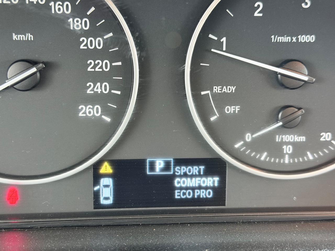 BMW318d AUTOMATICA Touring Luxury NEOPATENTATI EUR6