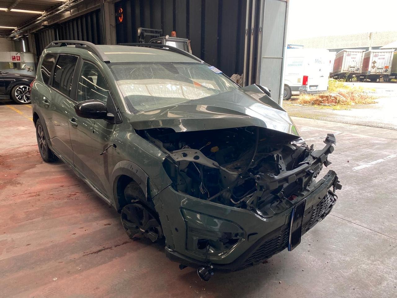 Dacia Jogger 1.0 tce Comfort Gpl 100cv INCIDENTATA