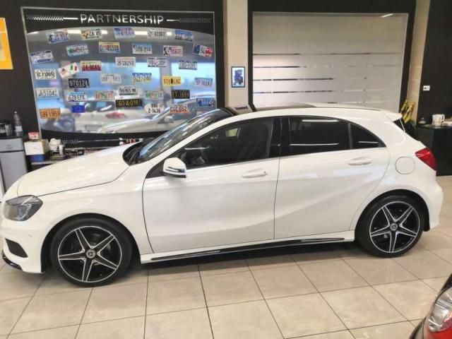 Mercedes-Benz A 200 A 200 cdi Premium 4matic auto AMG