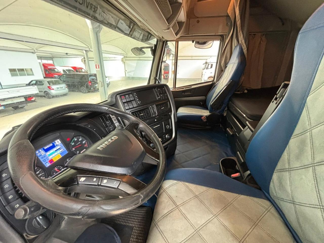 Iveco Stralis 460
