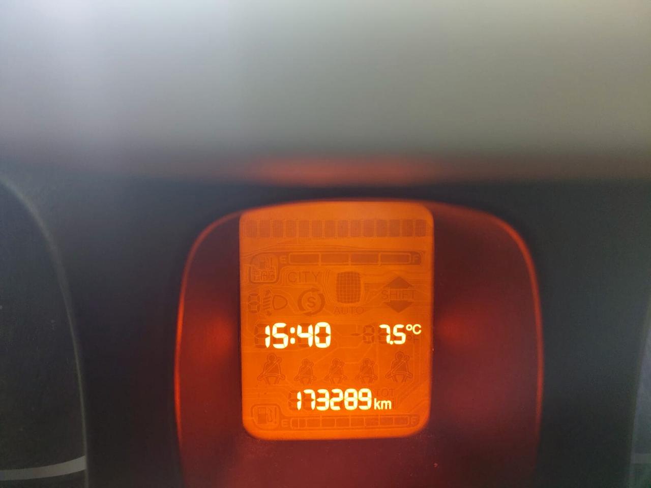 FIAT PANDA ANNO 2015 BZ METANO ADATTA NEOPATENTATI KM 173 MILA