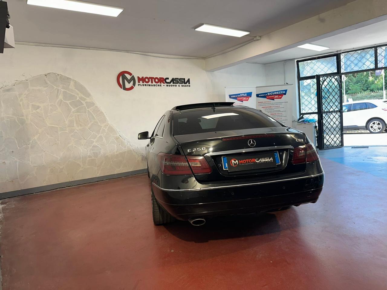Mercedes-benz E 250 CDI BlueEFFICIENCY Avantgarde