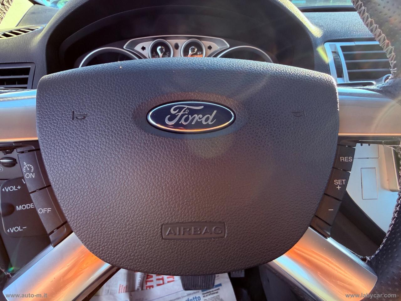 FORD Kuga 2.0 TDCi 163 CV 4WD Powersh.Tit.