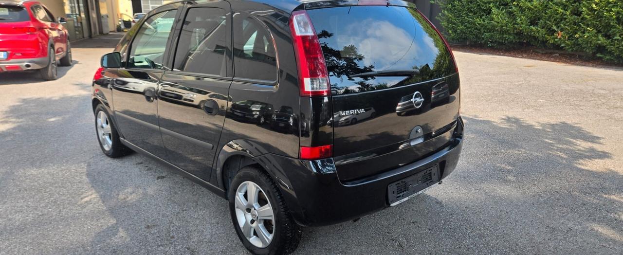 Opel Meriva 1.4 16V Cosmo