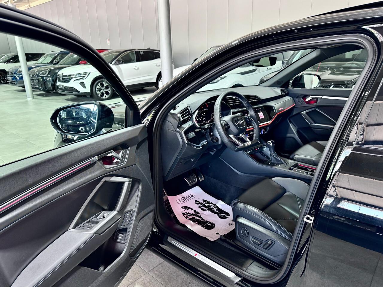 Audi Q3 40 2.0 TDI 193CV Quattro S-Line Identity Black