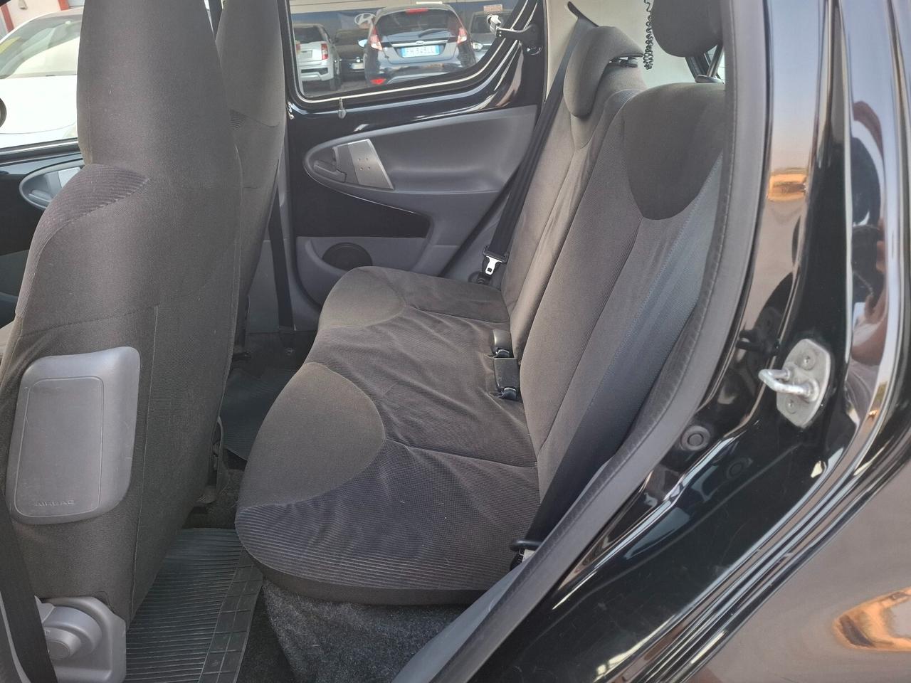 Toyota Aygo 1.0 BENZINA - 2007 5 PORTE