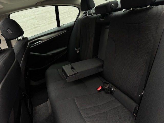 BMW 520 d 48V BusinessTETTO PANORAMICO imm 2020 Restyling