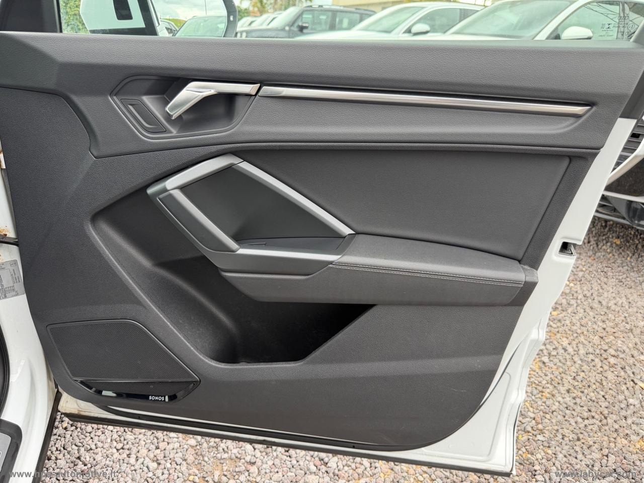 AUDI Q3 SPORTBACK 2.0TDI S-LINE LED RETROCAMERA 360 SONOS