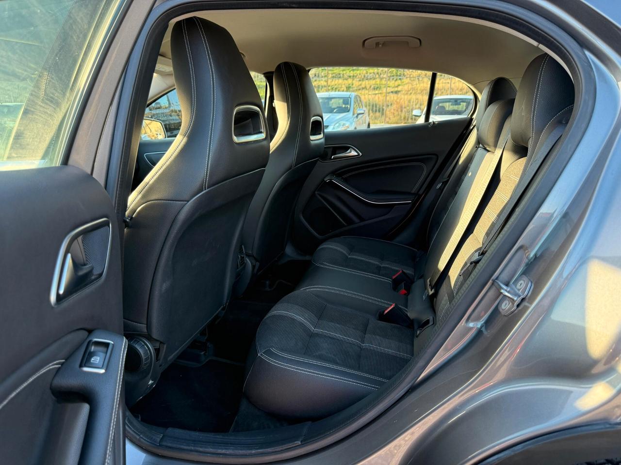 Mercedes-benz GLA 200 d Automatic 4Matic Premium