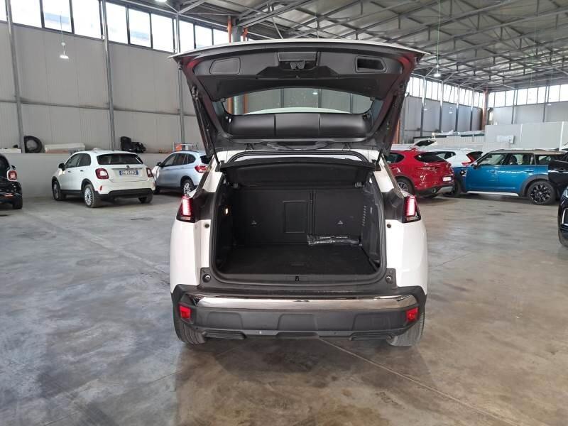 Peugeot 3008 BlueHDi 130 EAT8 Business