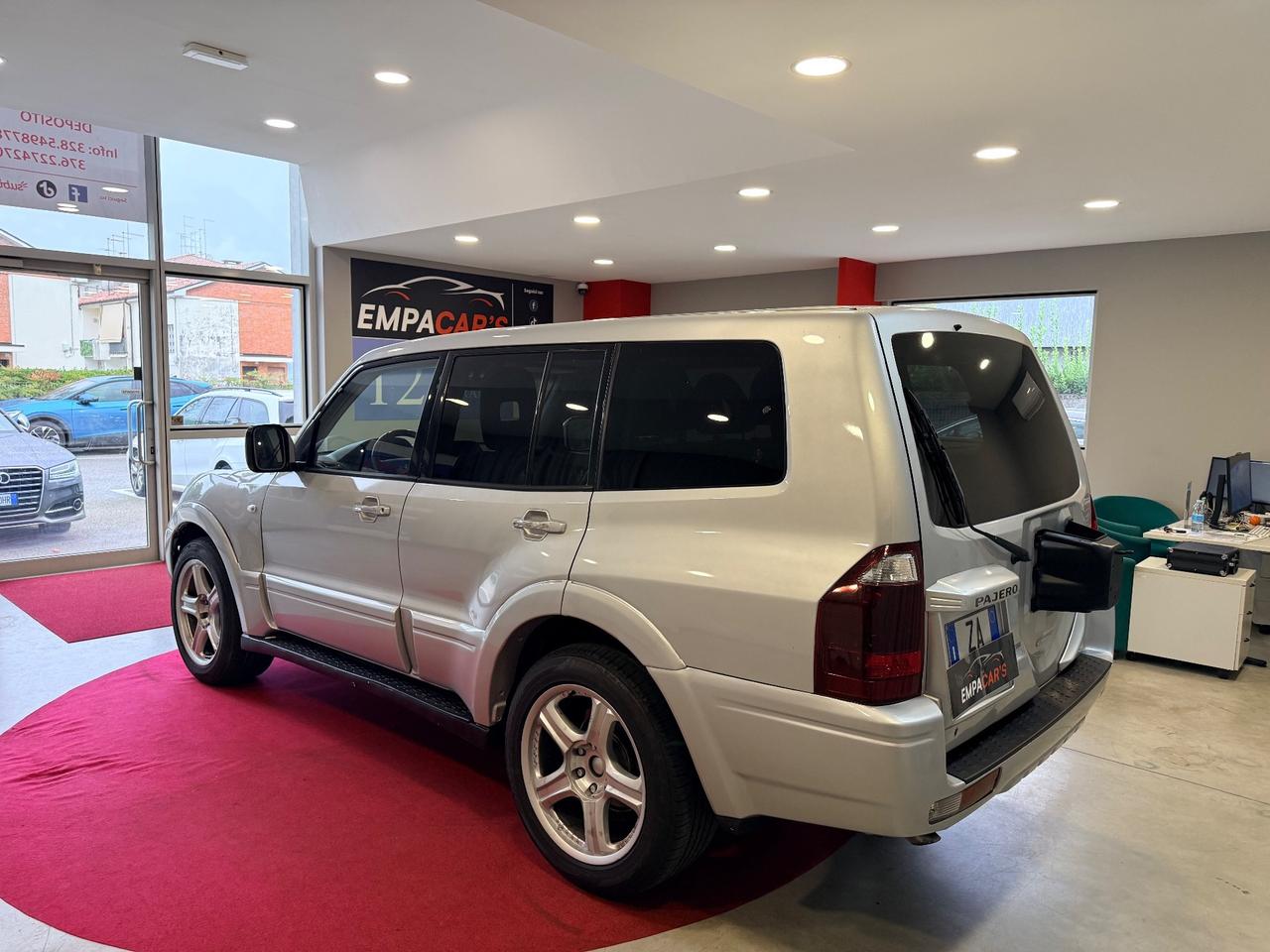 Mitsubishi Pajero 3.2 16V DI-D ELEGANCE 5 PORTE