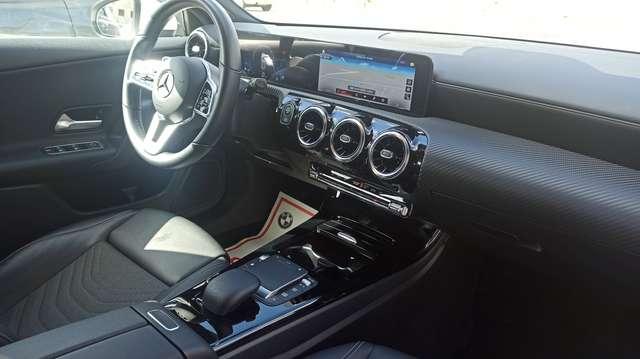 Mercedes-Benz A 180 d ** AUTOM+LED+NAVI+UNIPRO+FULL **