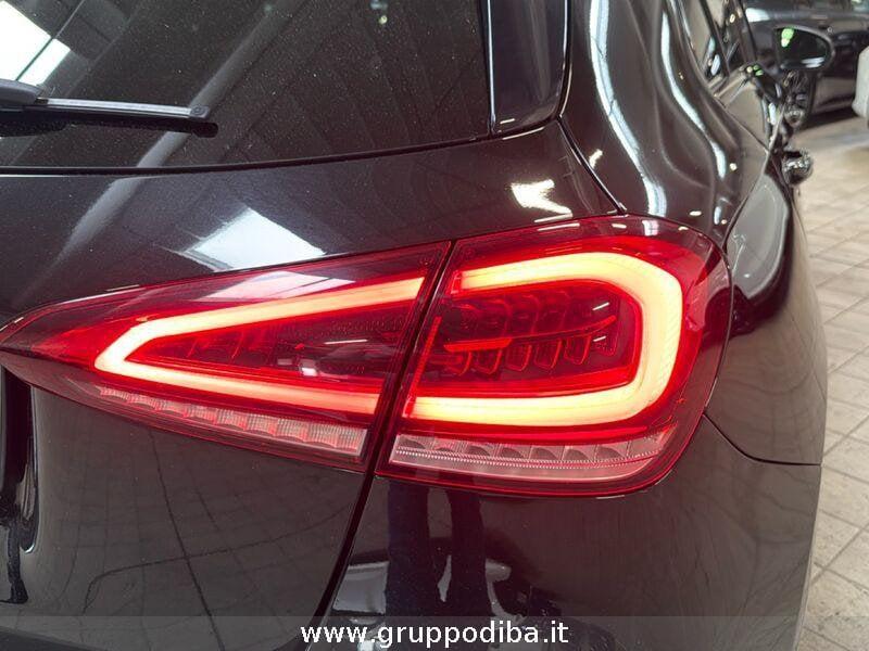 Mercedes-Benz Classe A - W177 2018 Diesel A 180 d Premium Night edition auto