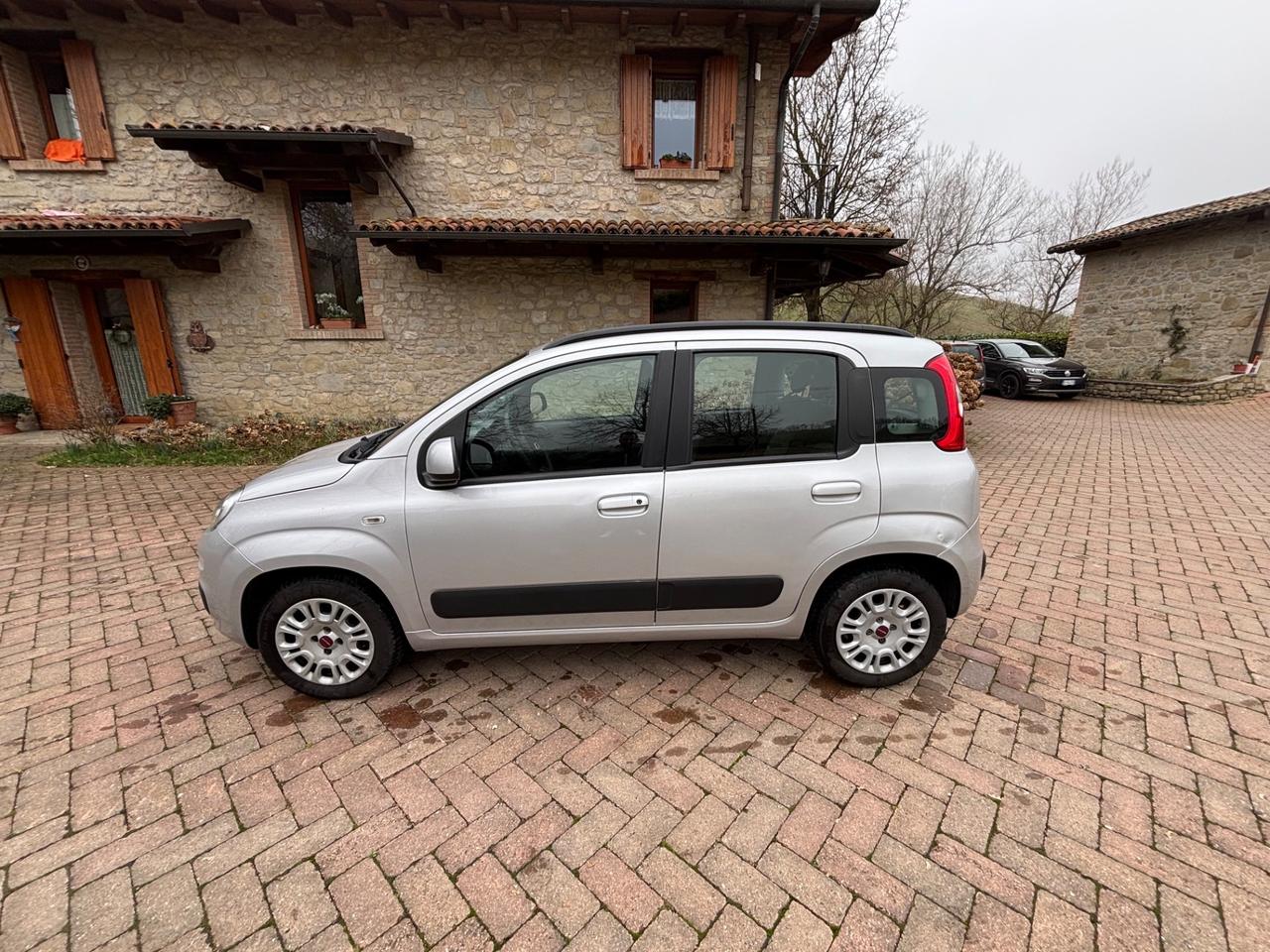 Fiat Panda 1.2 Lounge 69 cv - 02/2020