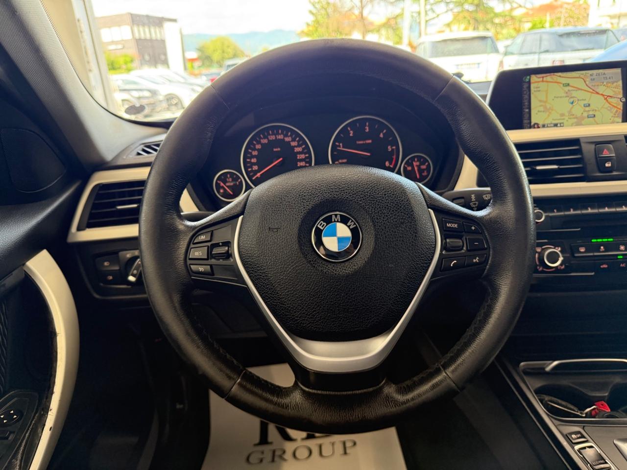 BMW 316d Touring Sport automatica okneopatentati