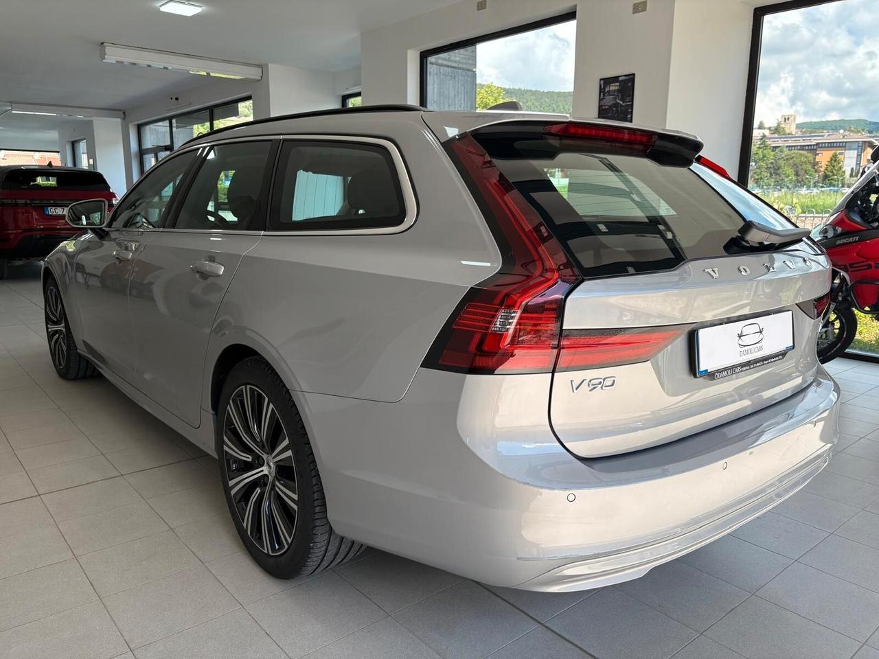 Volvo V90 B4 automatico Plus Bright