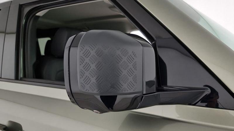 Land Rover Defender 110 3.0D I6 200 CV AWD Auto SE Autocarro N1