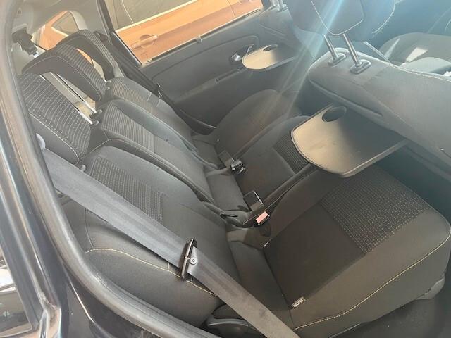 RENAULT SCENIC X- MOOD 1,5 DCI