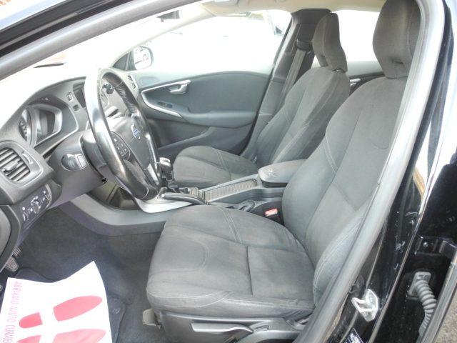 VOLVO V40 D2 1.6 D Kinetic - OK NEOPATENTATI - UNICO PROPR.