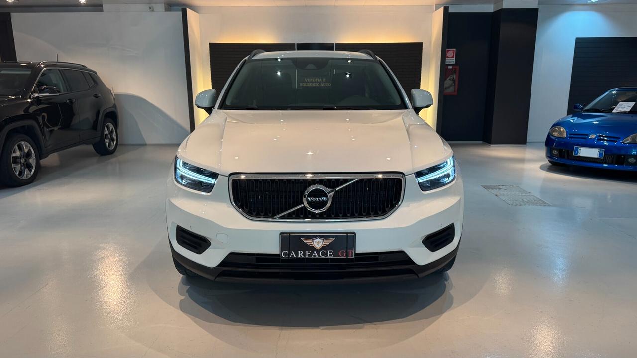 Volvo XC40 T2 1.5 140CV AUTOMATICO - 2021
