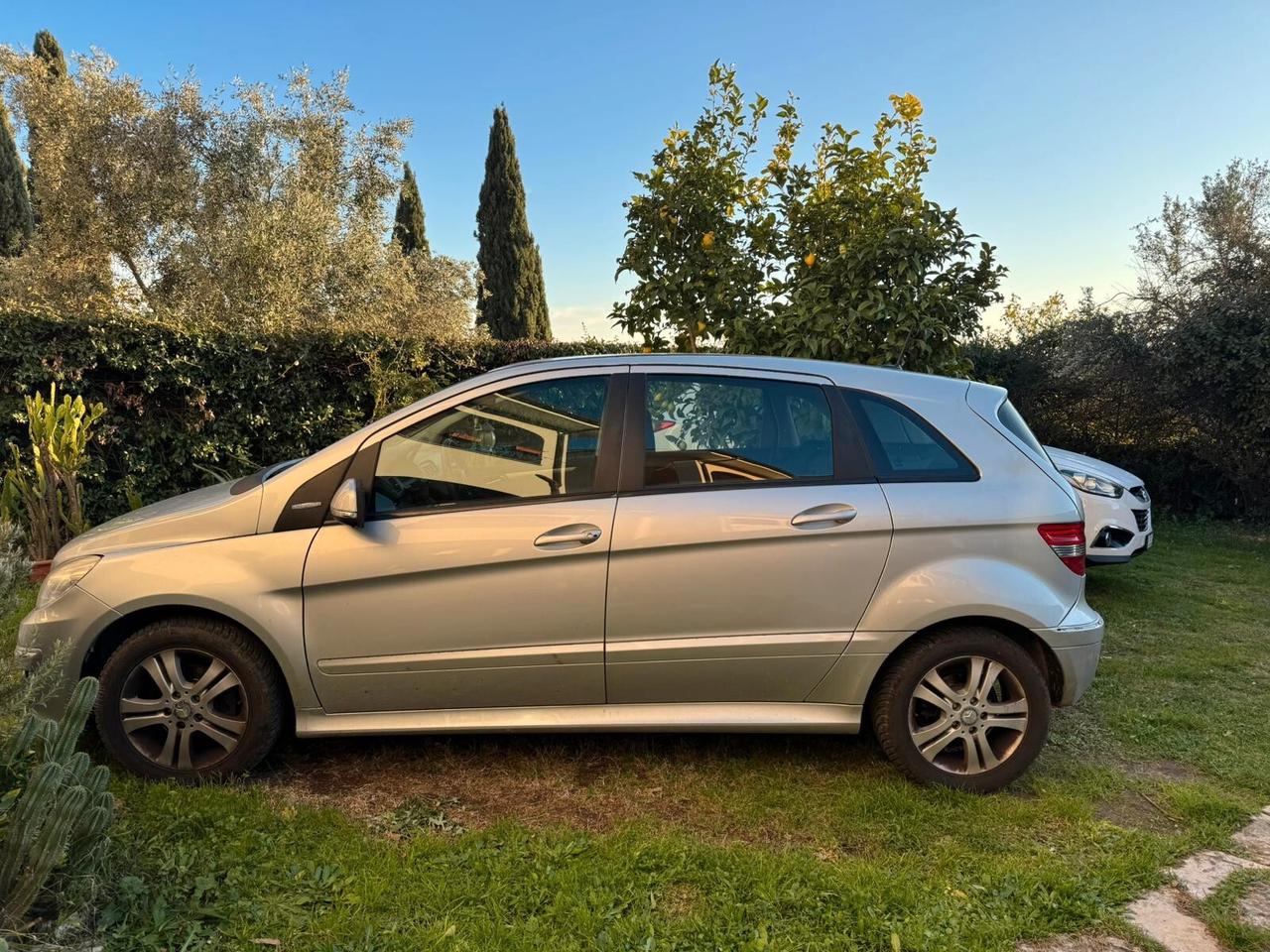 Mercedes-benz B 180 B 180 BlueEFFICIENCY Premium