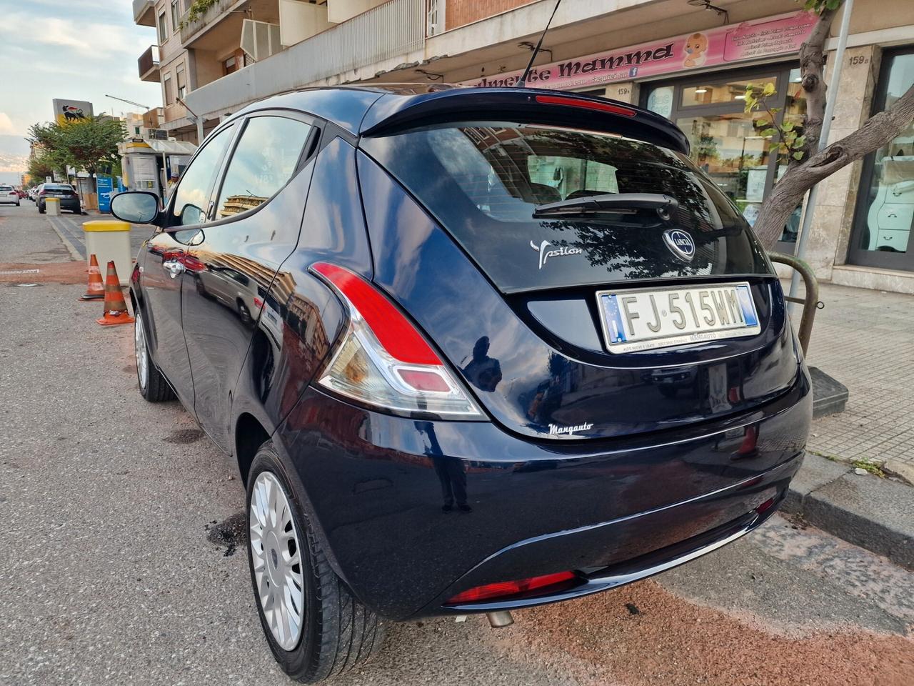 Lancia Ypsilon 1.3 MJT 16V 95 CV 5 porte S&S Gold