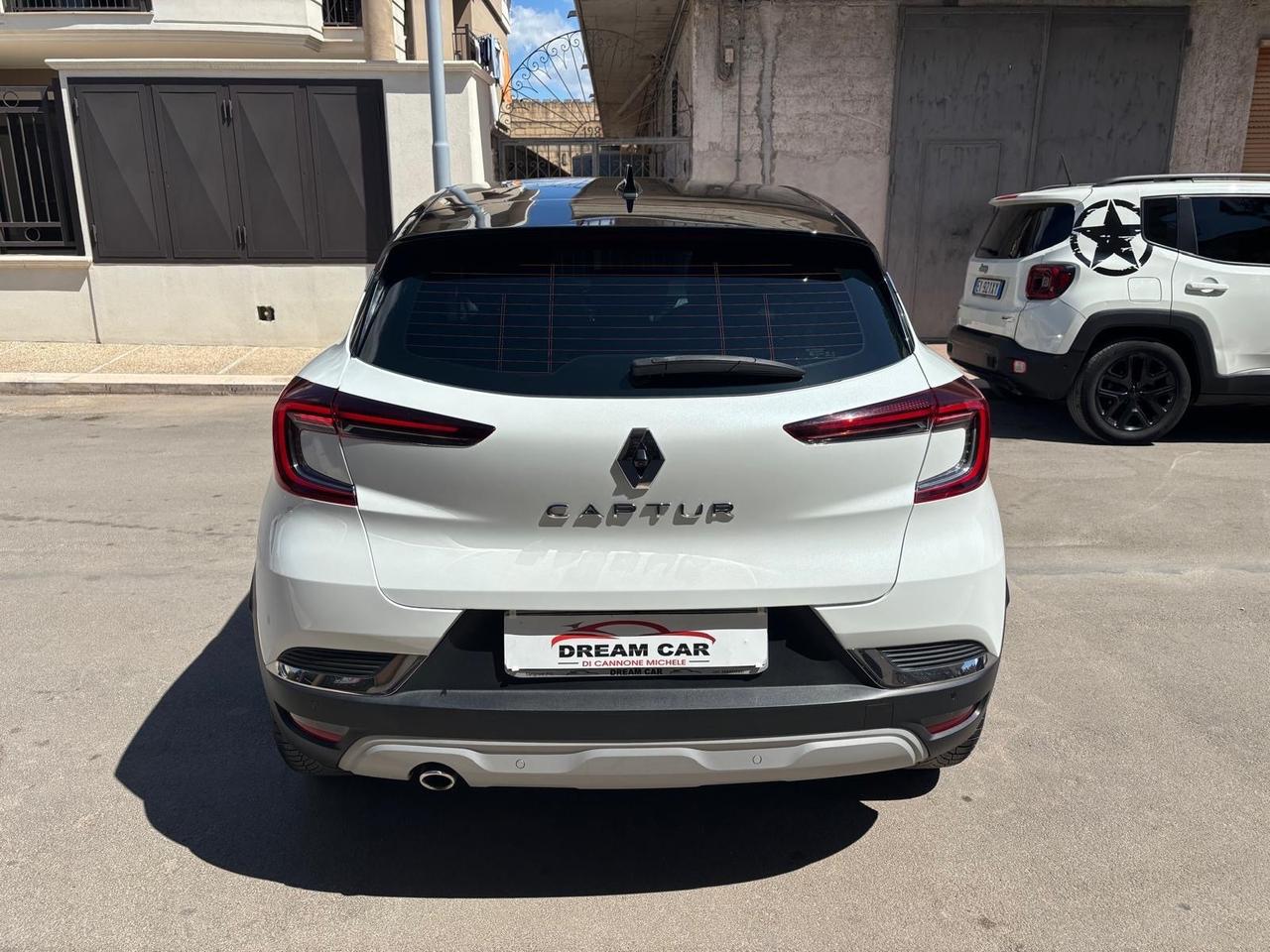 Renault Captur Blue dCi 115 CV EDC Intens