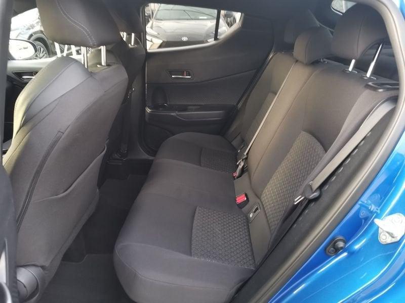 Toyota C-HR C-HR 2.0 Hybrid E-CVT Trend