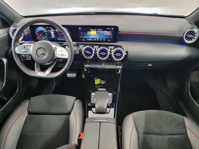 MERCEDES-BENZ A 180 d Automatic Premium