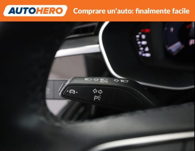 AUDI Q3 35 TDI S tronic Business Advanced