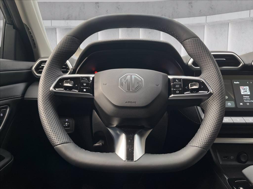 MG ZS 1.5 hybrid+ Luxury auto del 2025