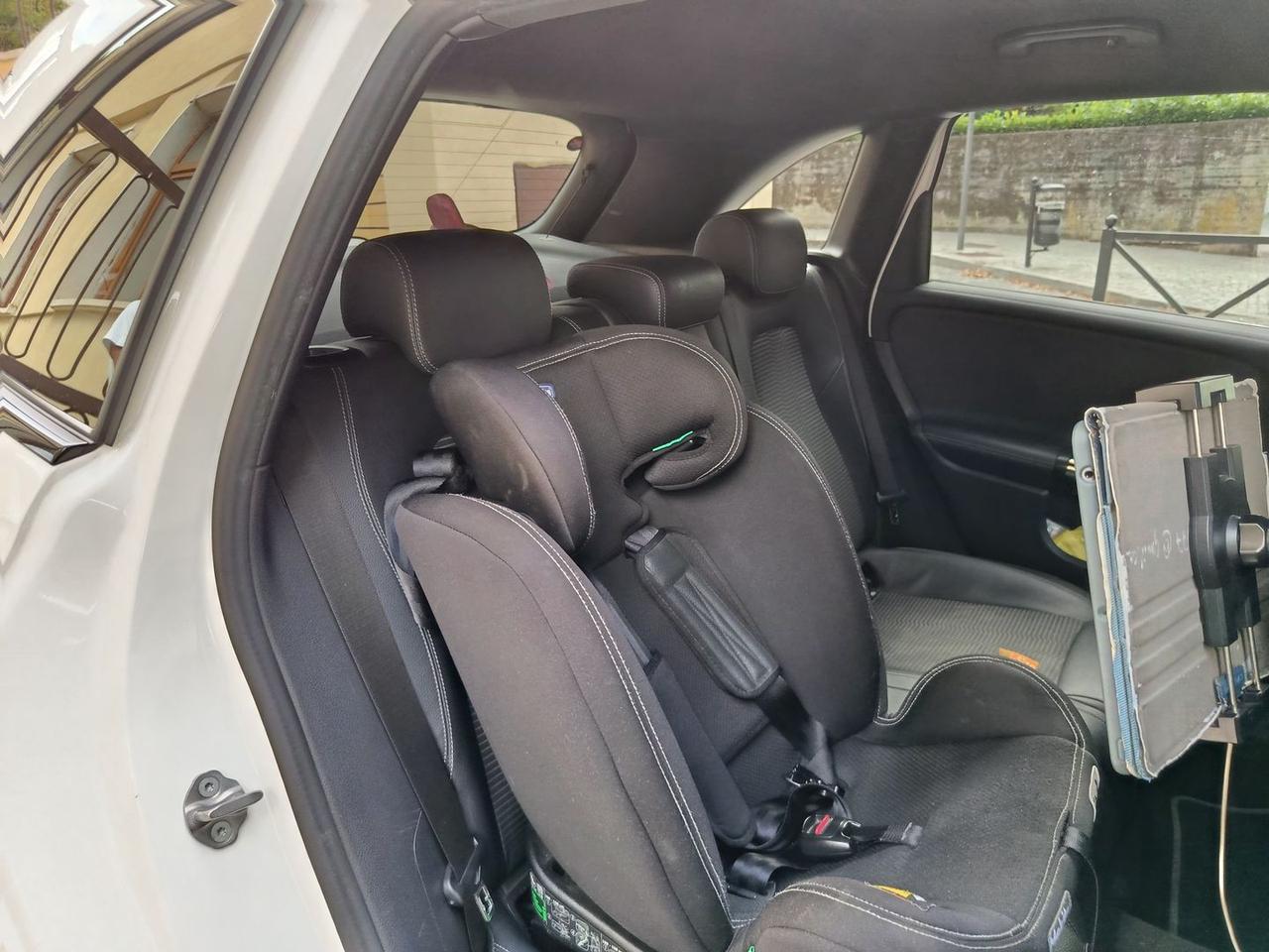 Mercedes-Benz B 180 Sport B 180 D #12061