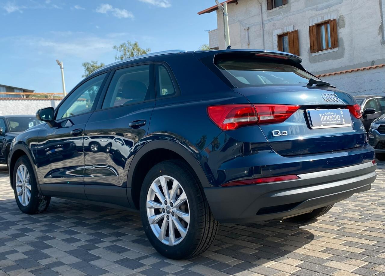 Audi Q3 Business 2.0 TDI 150CV S tronic 35