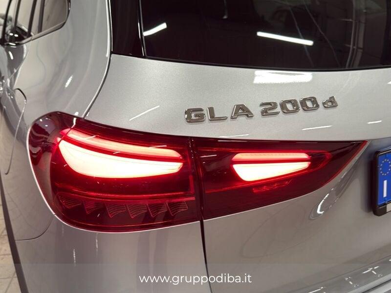 Mercedes-Benz GLA GLA-H247 2023 200 d Progressive Advanced Plus auto