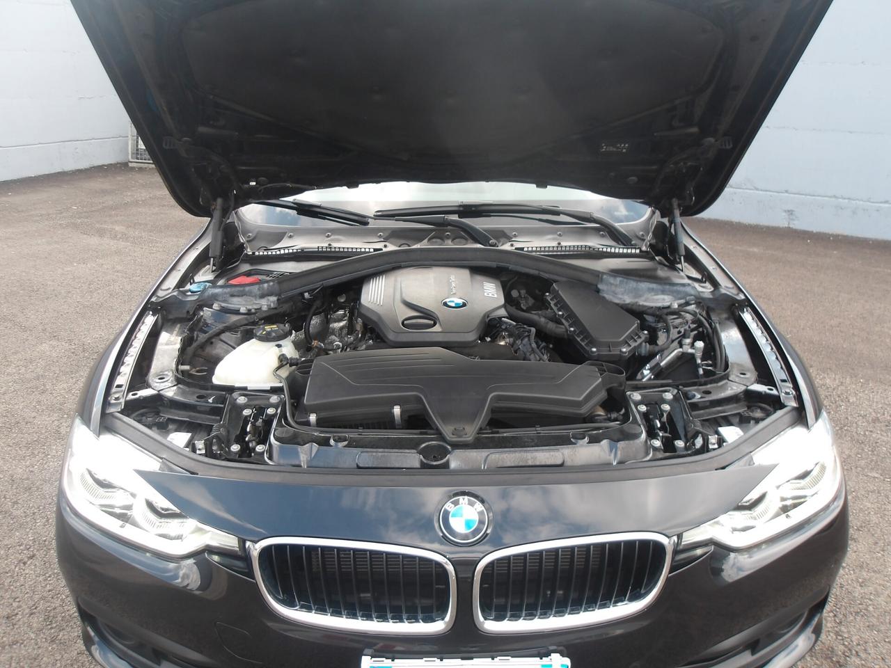 Bmw 318 318d Touring Business Advantage aut.