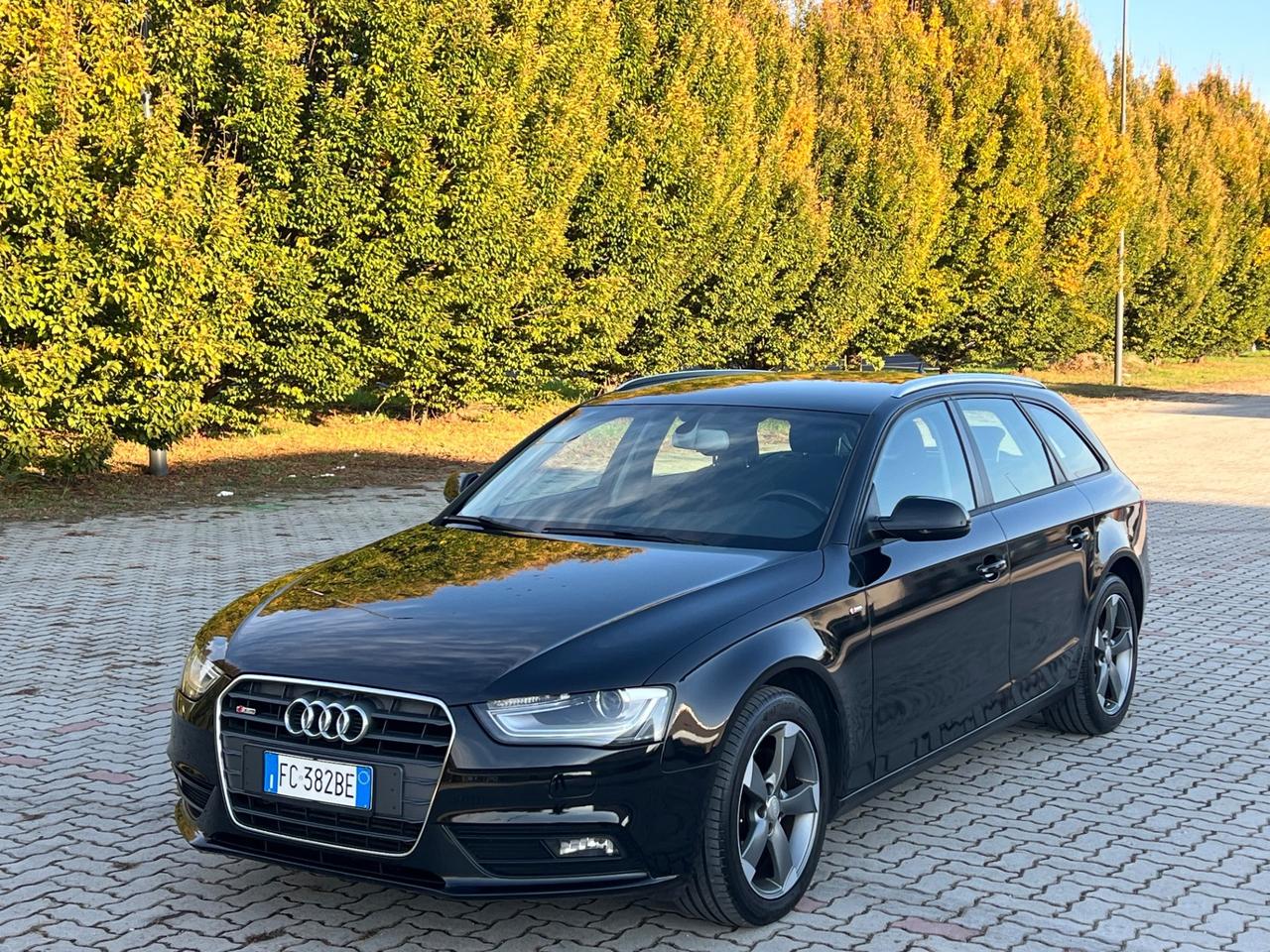 Audi A4 2.0 TDI clean diesel multitronic Business Plus