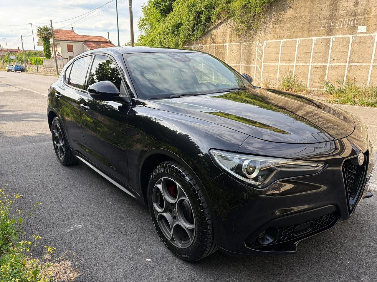 Alfa Romeo Stelvio 2.2 Turbodiesel 160CV AT8 RWD Sport-Tech