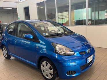 Toyota Aygo 1.0 VVT-i 5 porte AUTOMATICA