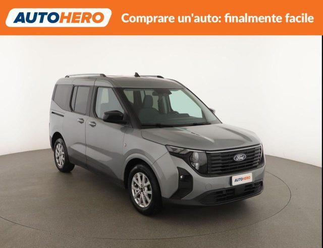 FORD Tourneo Courier 1.0 EcoBoost Titanium